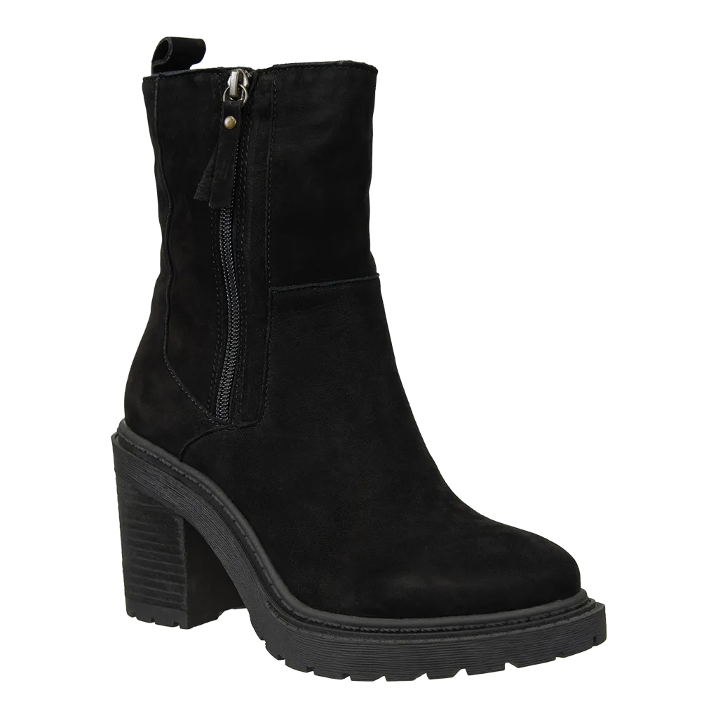 HABITUS in BLACK Heeled Ankle Boots